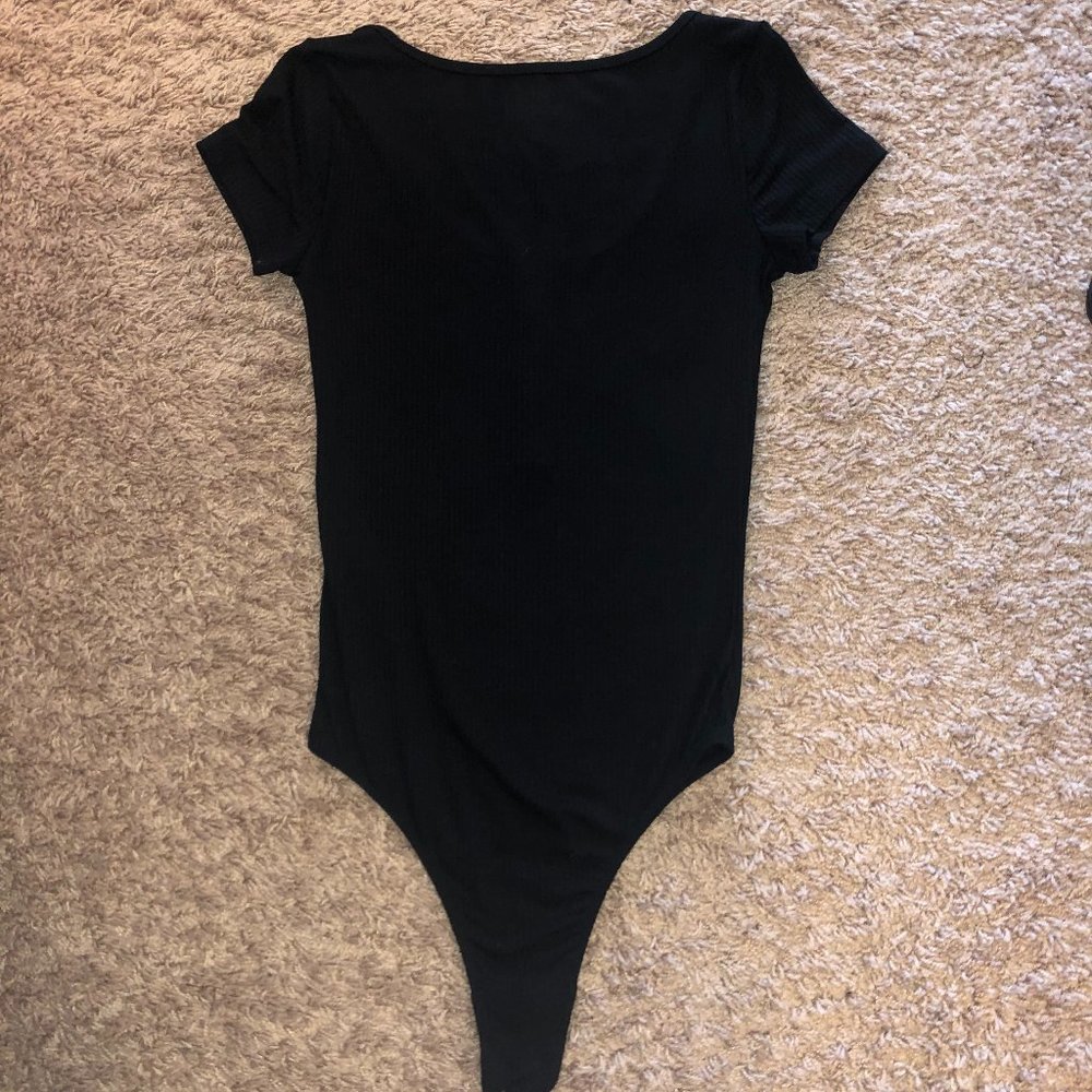 Hollister Black Body Suit NWT - Picture 2 of 3